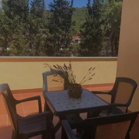 アパート My Oasis